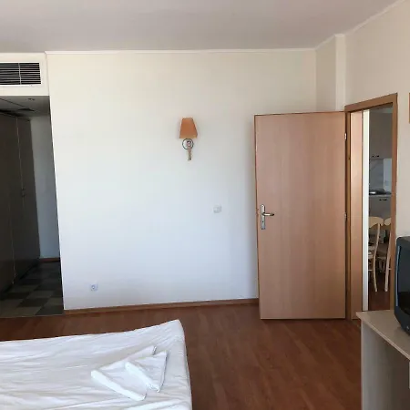 Private In Oasis Слънчев бряг