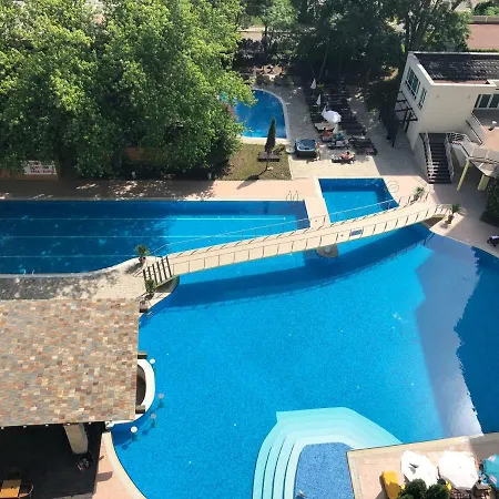 Апартамент Private In Oasis Слънчев бряг