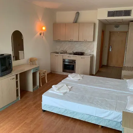 Private In Oasis Апартамент *